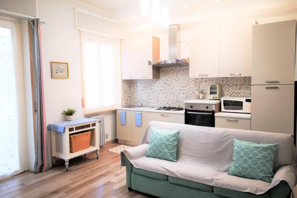 Delizioso Appartamento Cosy Ristrutturato Parme Extérieur photo